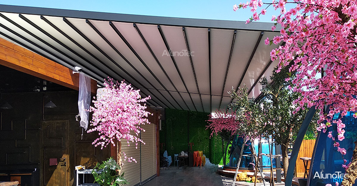 Aluminum Retractable Awning