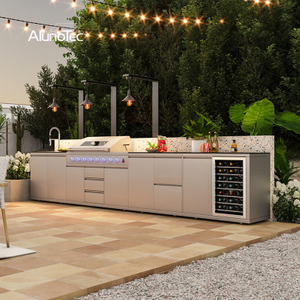 outdoor kitchen