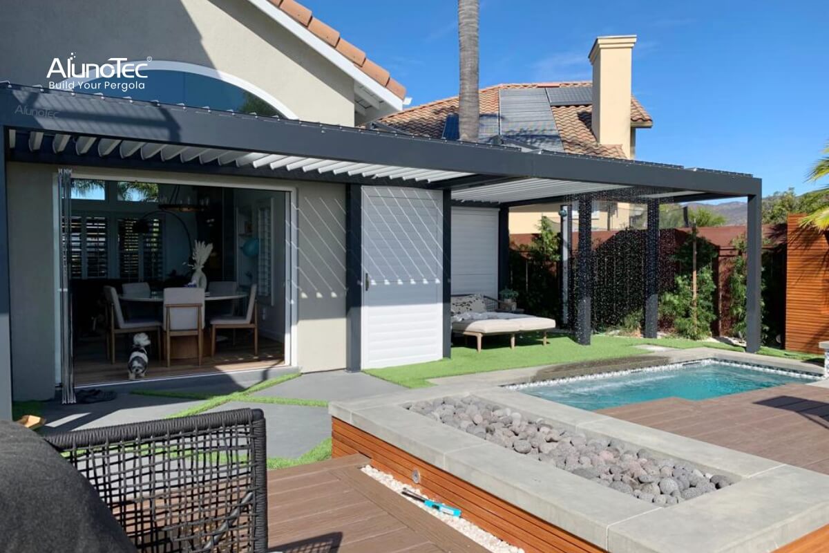 pergola custom